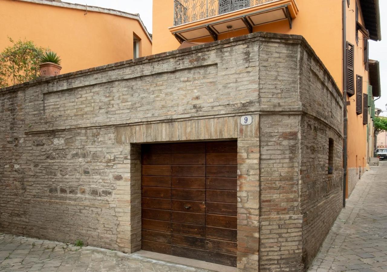 Il Cortile Segreto Bed & Breakfast San Severino Marche Exterior photo