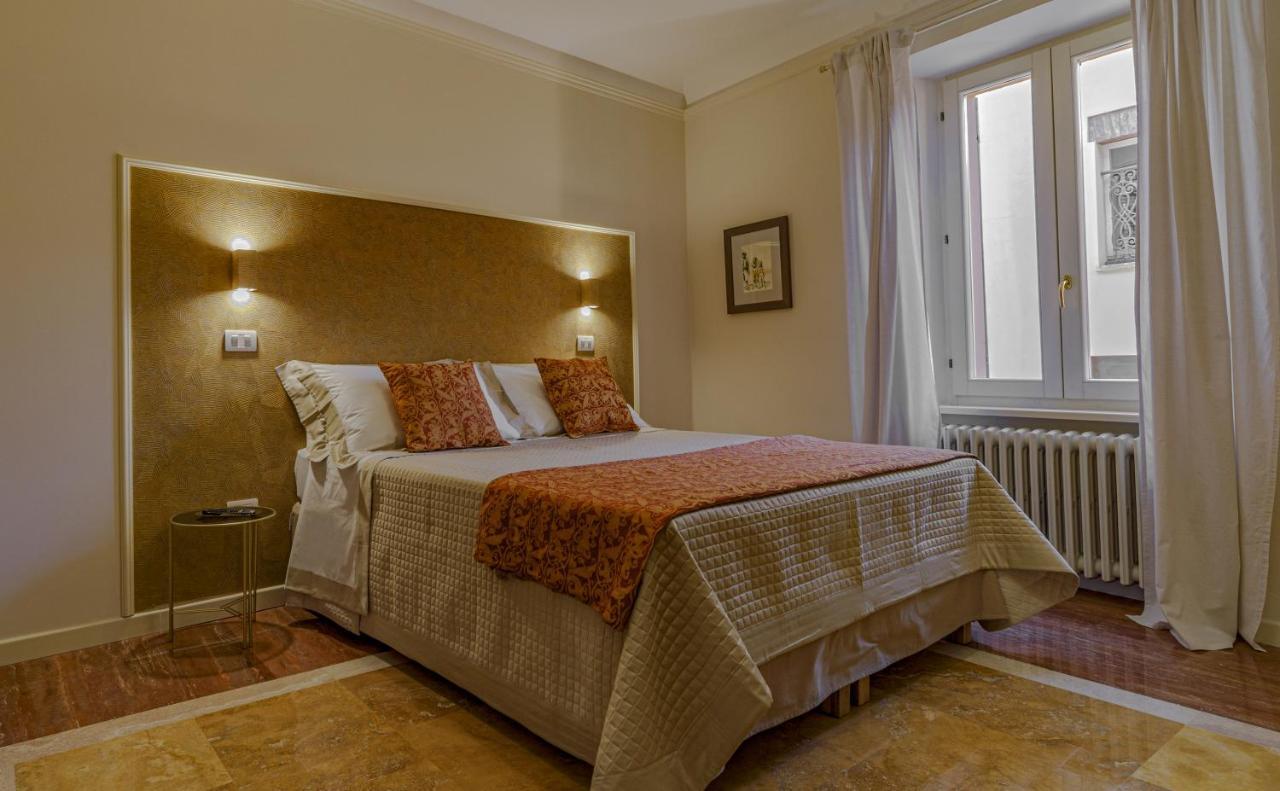 Il Cortile Segreto Bed & Breakfast San Severino Marche Exterior photo